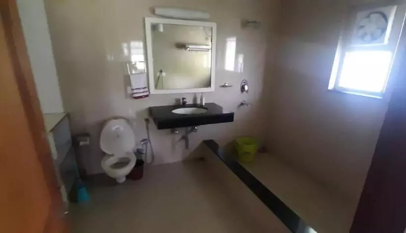 Aamiaismajoitus (B&B) Experto The Greens