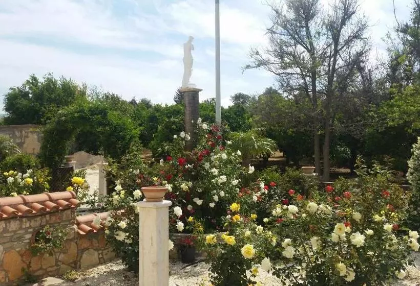 Eliofos Elegant Maisonettes