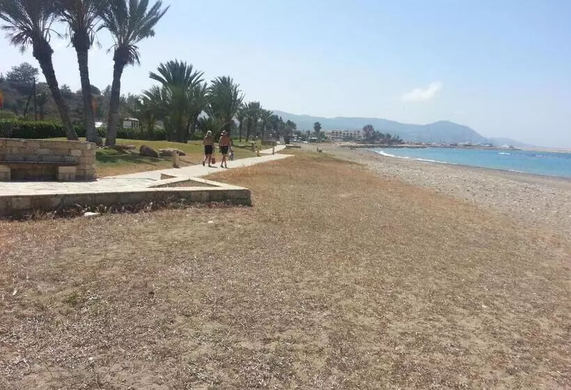 Eliofos Elegant Maisonettes