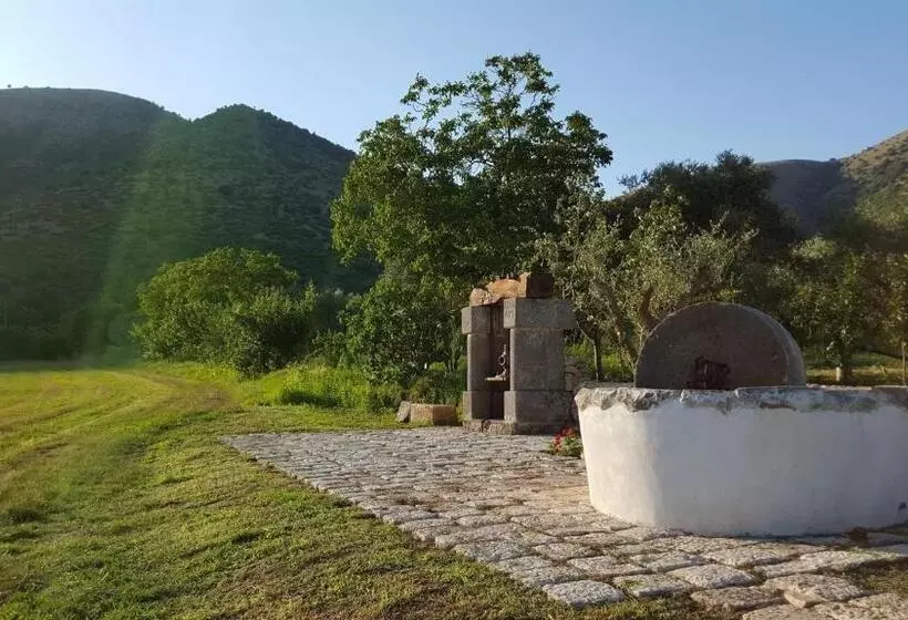 Hotelli Agriturismo Le Ghiandaie