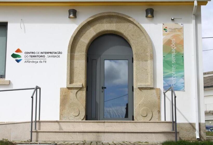 Отель Alojamento Rural De Covelas