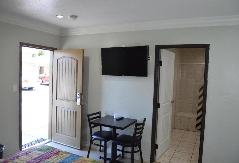 ホテル El Rey Inn