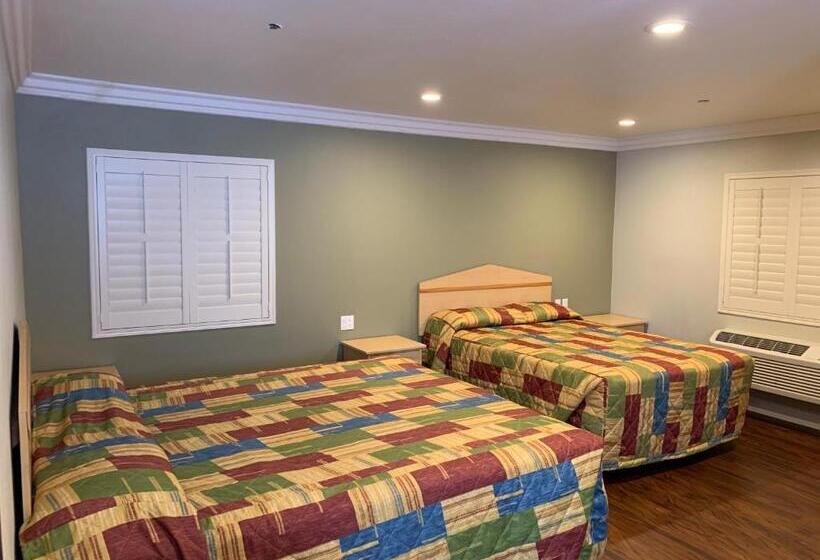 ホテル El Rey Inn