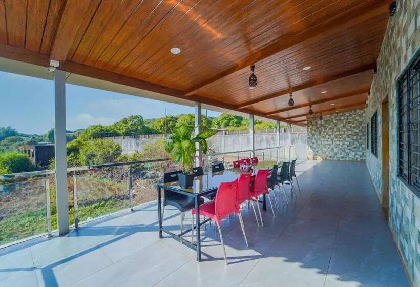 ホテル Lingmala Greens Villa