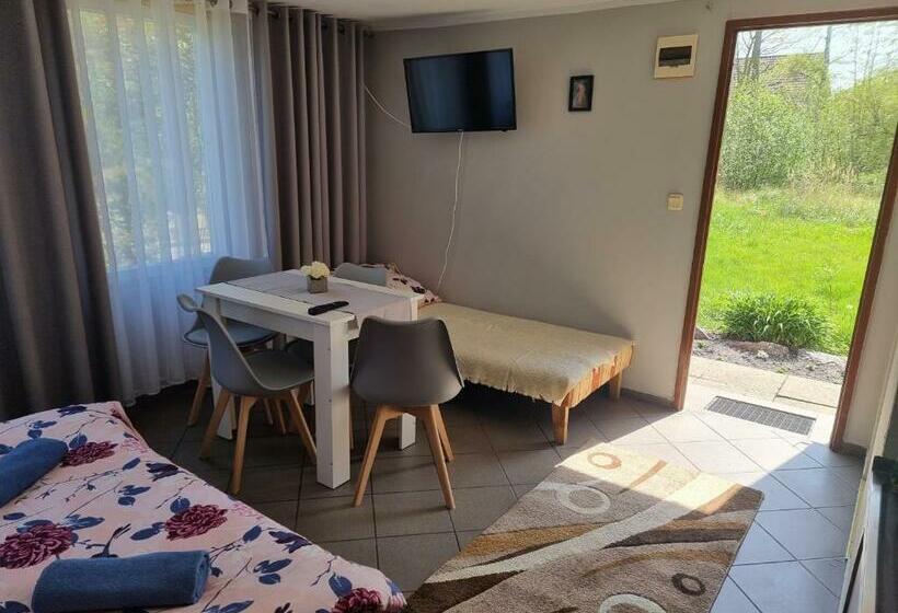 בית מלון כפרי Ranczo Róż Wi Ta