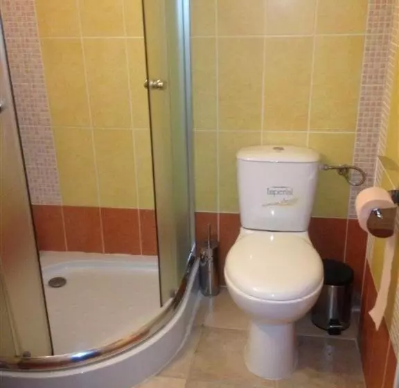 Majatalo Alba Regia Pansion Egri