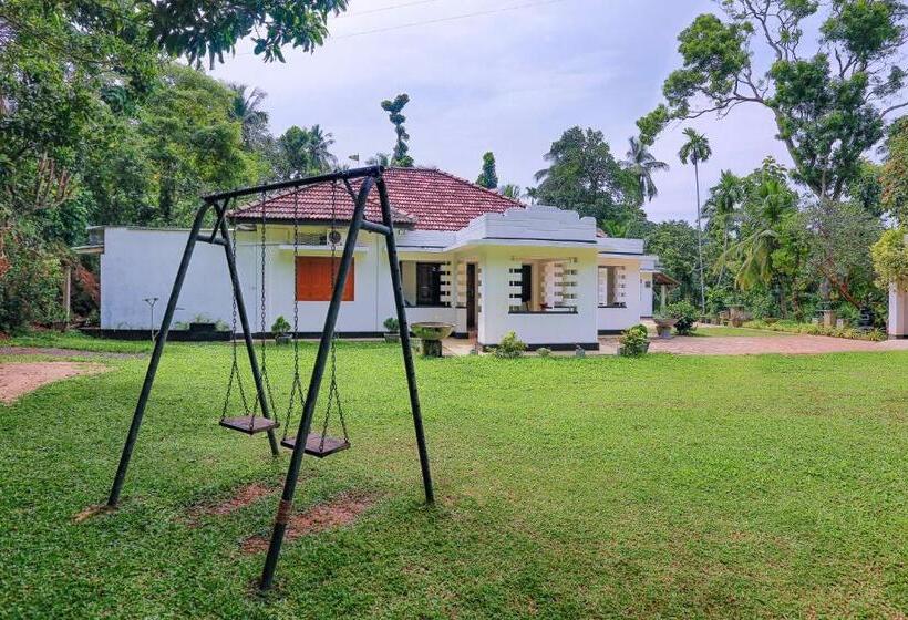 پانسیون Cinnamon Estate Villa