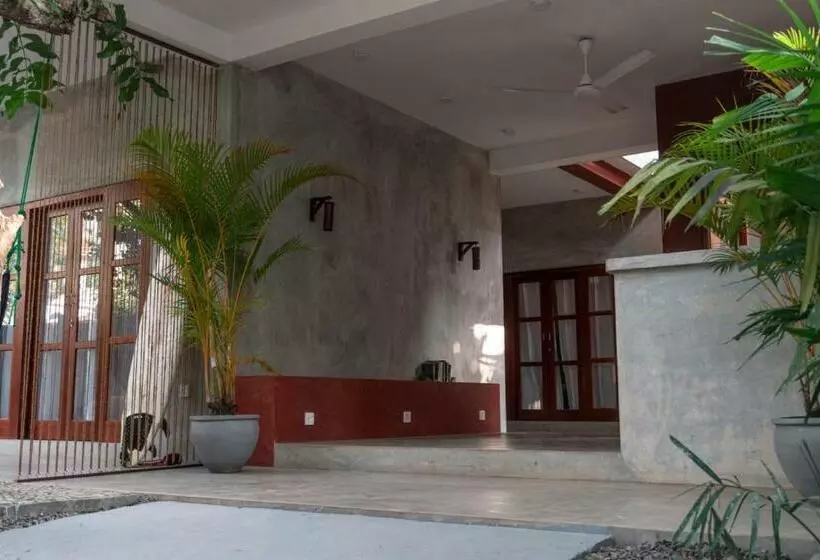 Pension Coconut Surf Inn