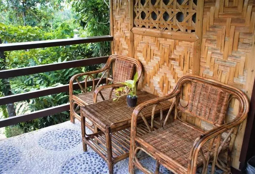 Majatalo Victordelia Hilltop Hostel