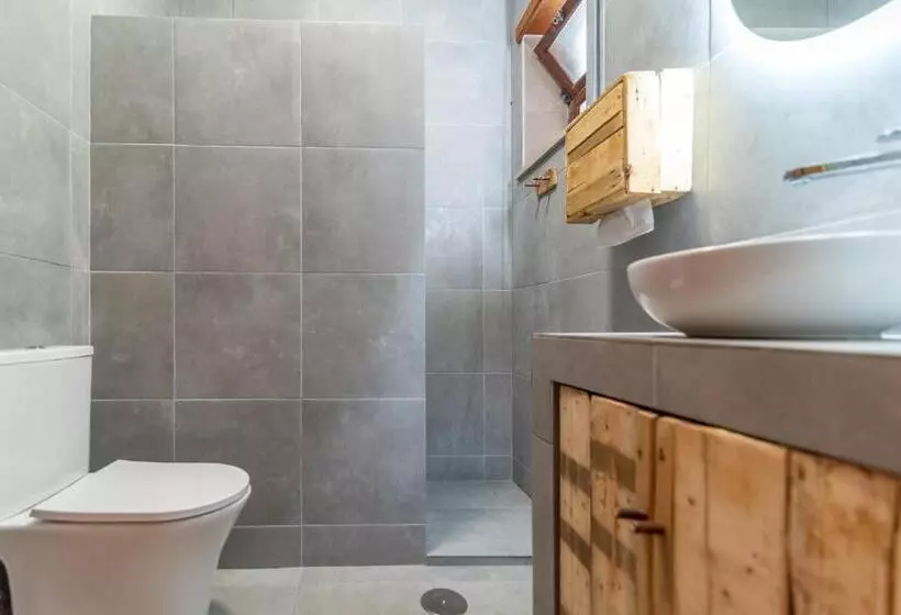 Majatalo Ticket2surf