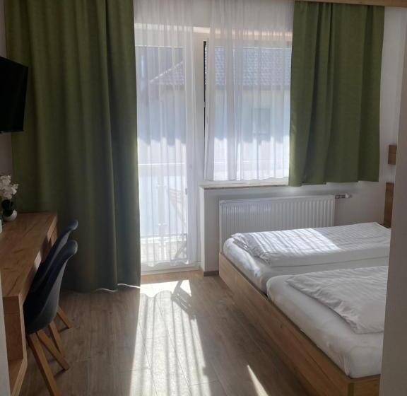 Pension Kinzl Mit E Ladestation