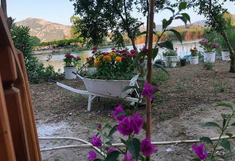 Bed and Breakfast Caunos Bungalow