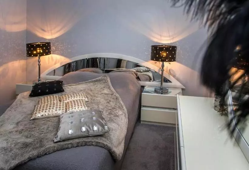 تختخواب و صبحانه Starlight Boutique Hotel Pioneertown