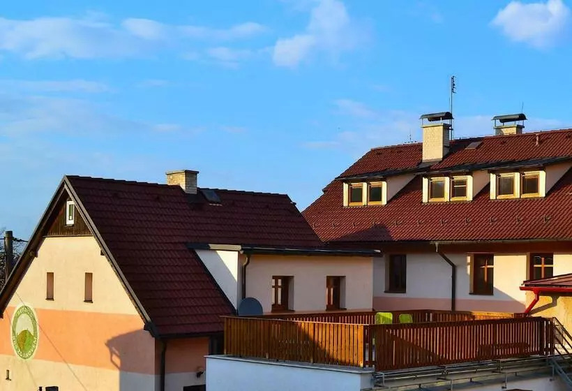 ペンション Penzion Pod ždánovem