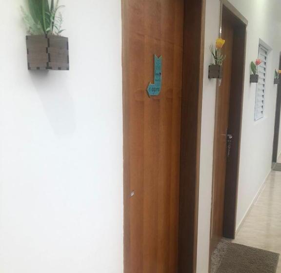 پانسیون Pousada Tropical