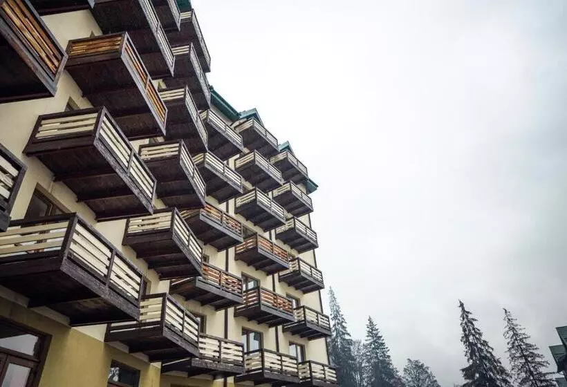 Private Rooms In Hotel 3 поверх