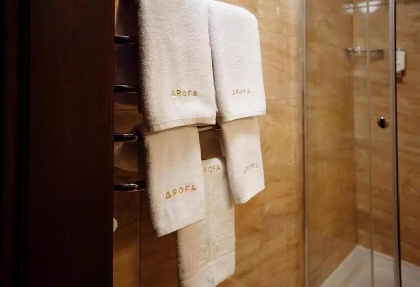 Private Rooms In Hotel 3 поверх