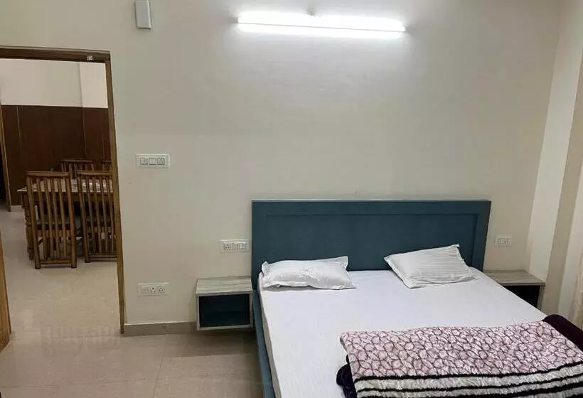Ranas B&b