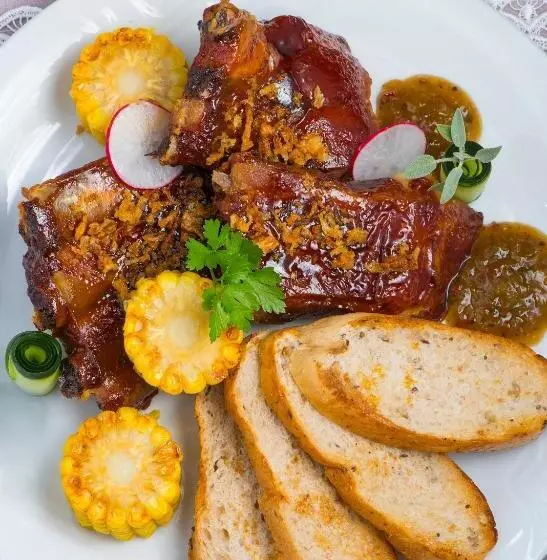 Lomakeskus Kúpeľné Domčeky   Kúpele červený Kláštor Smerdžonka