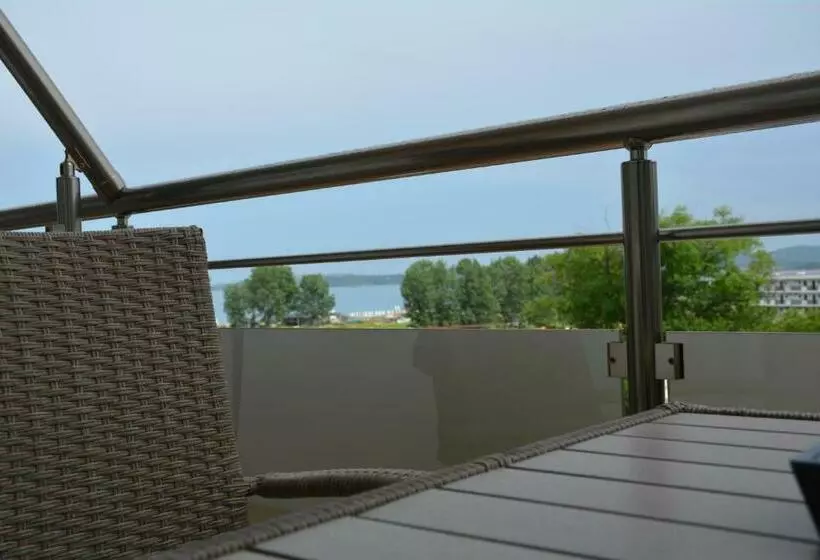 Gradina Holiday