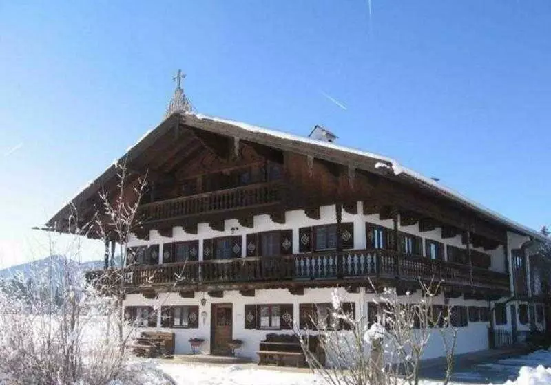 ホテル Gaestehaus Webermohof