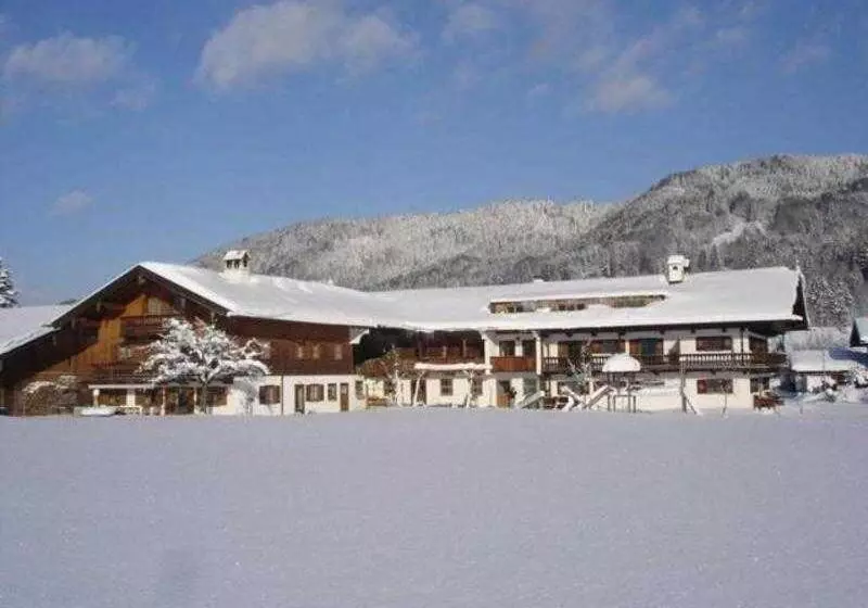 ホテル Gaestehaus Webermohof