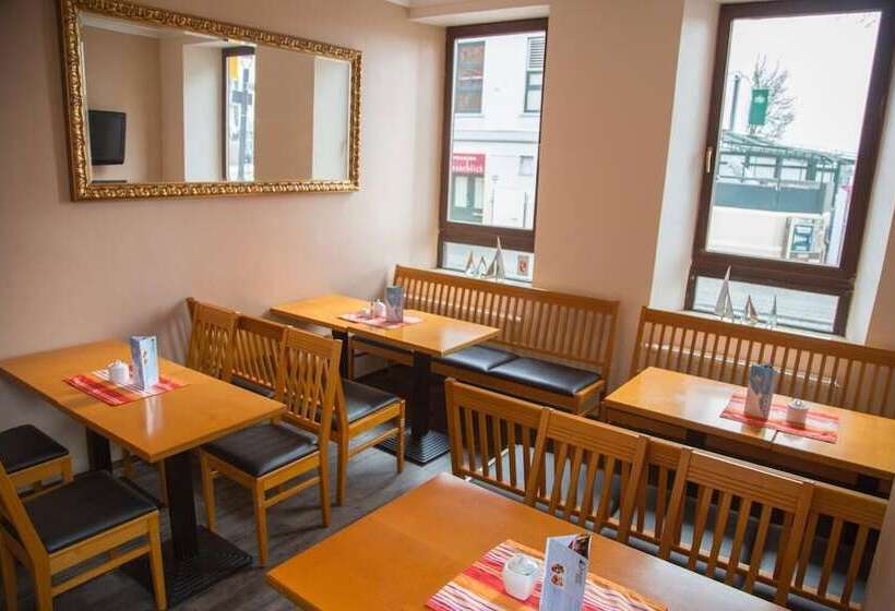 پانسیون Boardinghouse Vegesack