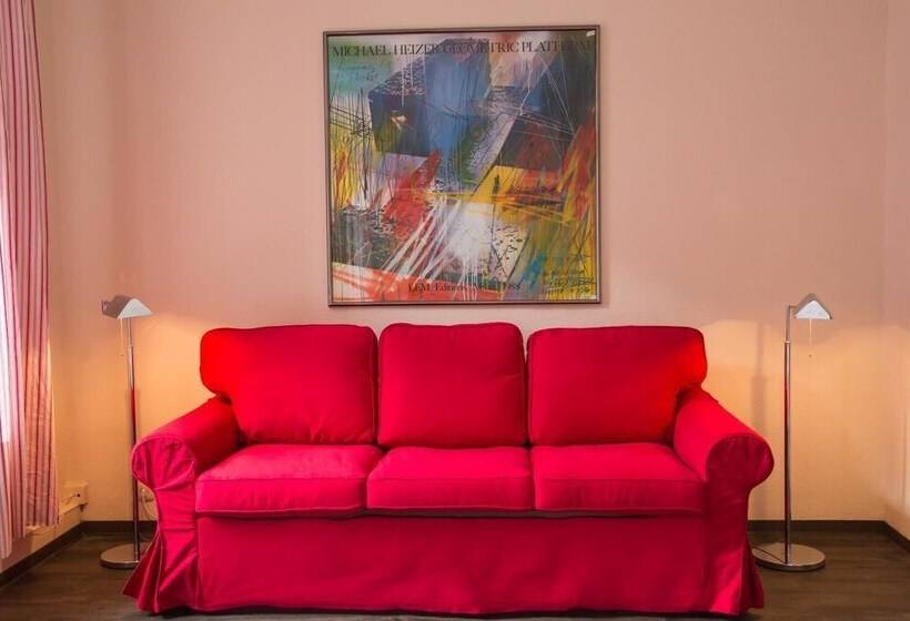 پانسیون Boardinghouse Vegesack