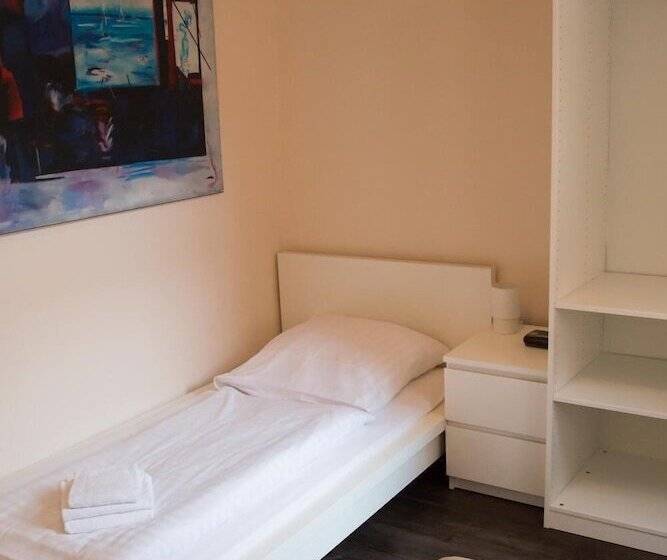 پانسیون Boardinghouse Vegesack