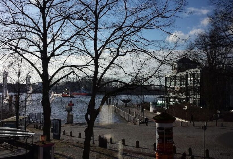 پانسیون Boardinghouse Vegesack