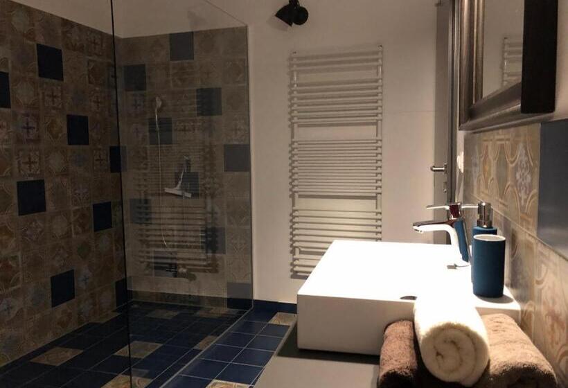 펜션 Dále   Jen Tak Si žít ..