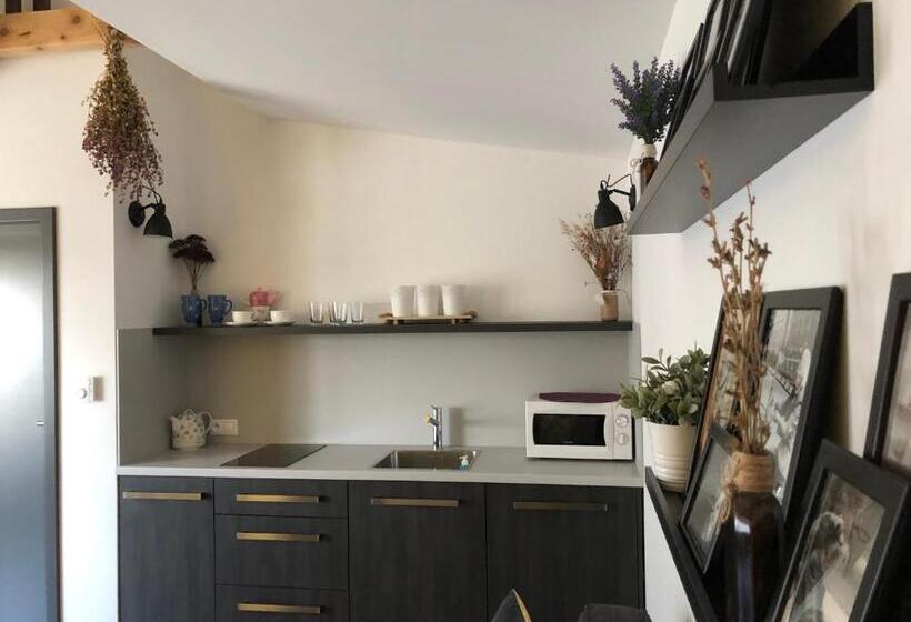 펜션 Dále   Jen Tak Si žít ..