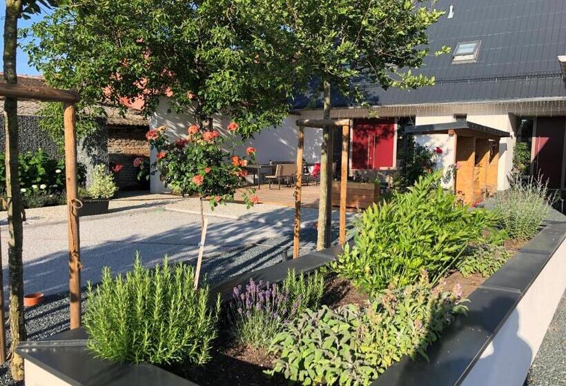 펜션 Dále   Jen Tak Si žít ..