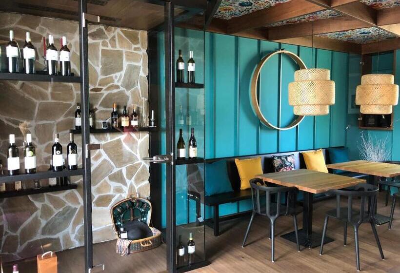 펜션 Dále   Jen Tak Si žít ..