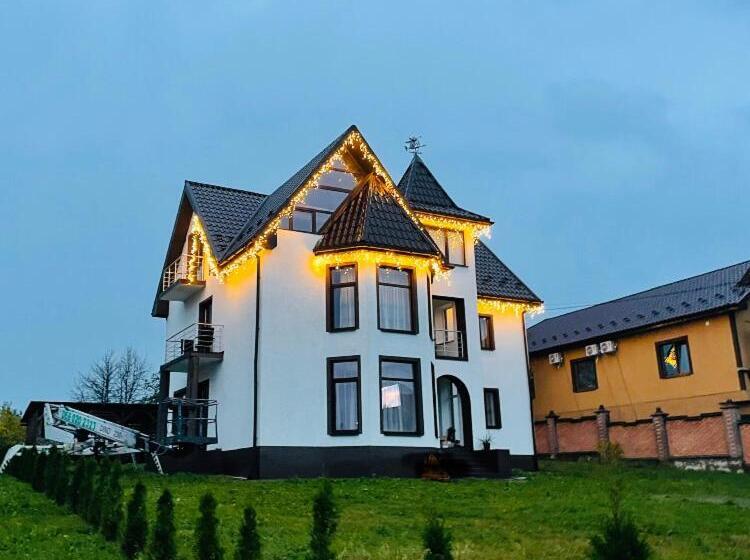 پانسیون Family