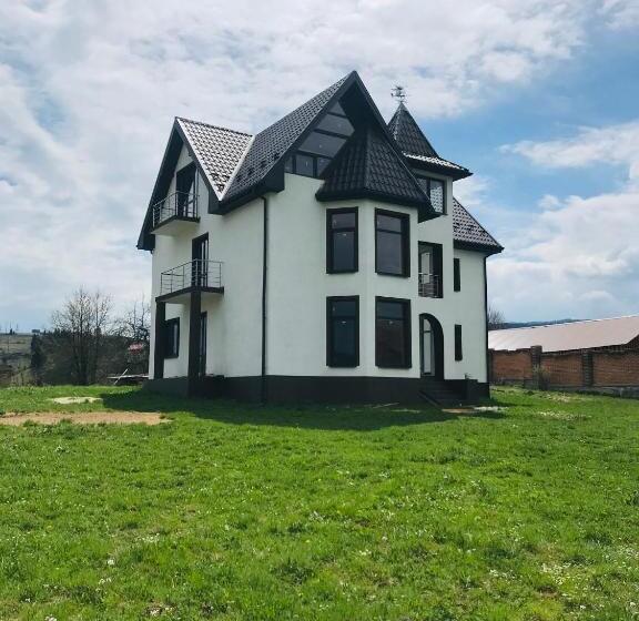 پانسیون Family