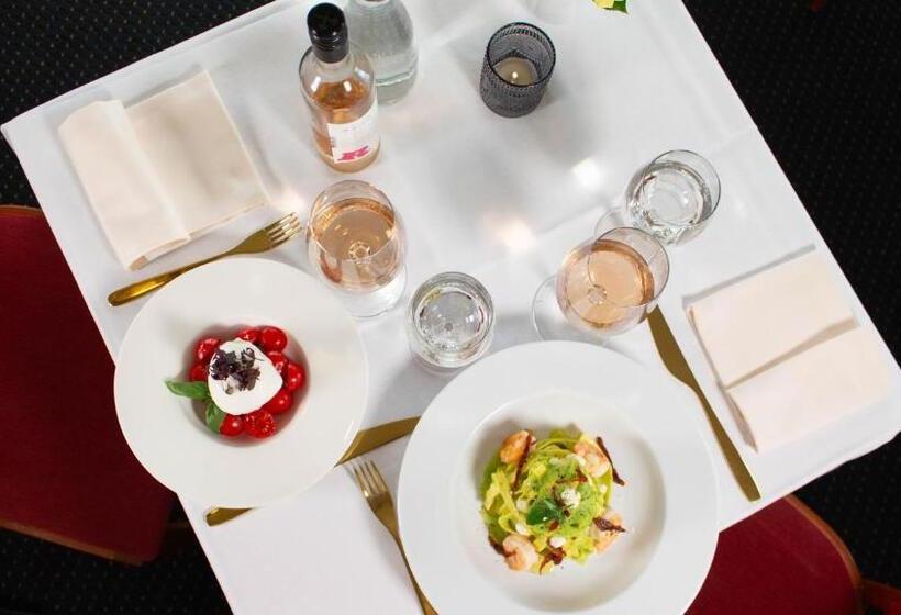 פנסיון Suite Stays By Hotel La Perla