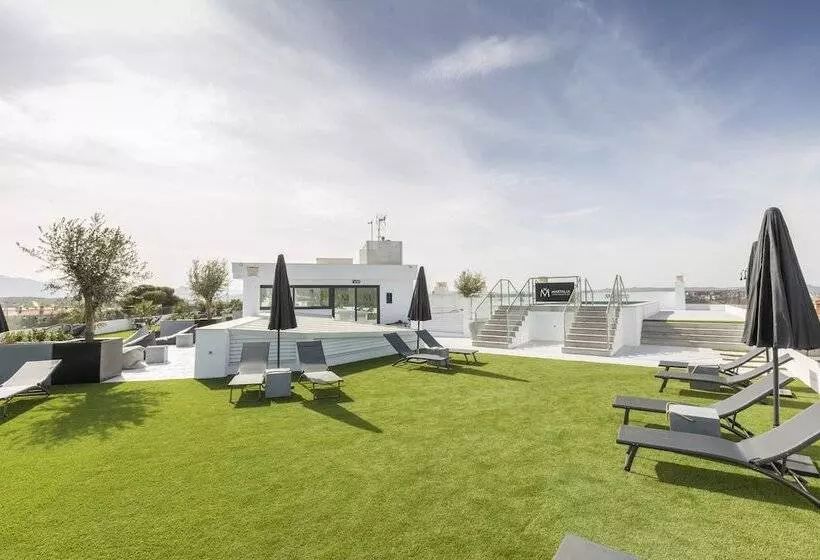 هتل Apartamentos Martalia Arenal