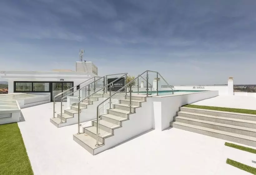 هتل Apartamentos Martalia Arenal