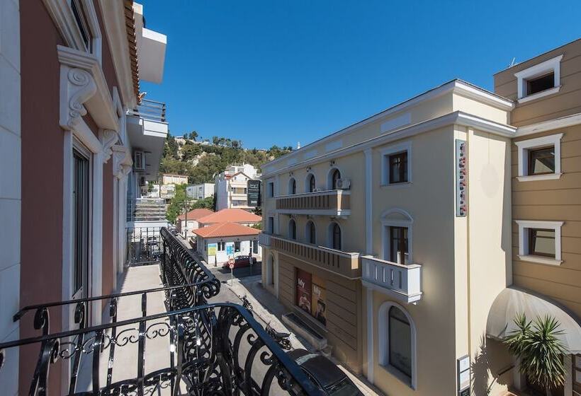 هتل Capolavoro Suites