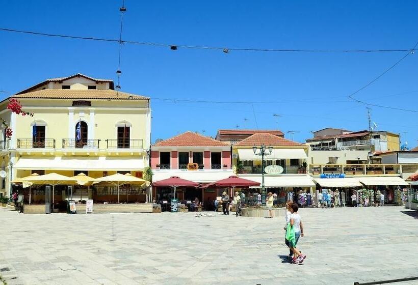 هتل Capolavoro Suites