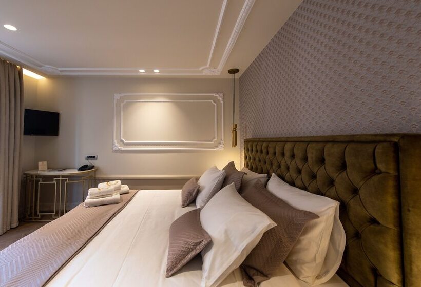 هتل Capolavoro Suites