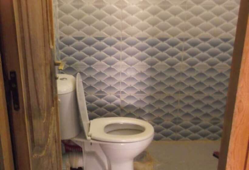 酒店 Hostel Tifinagh