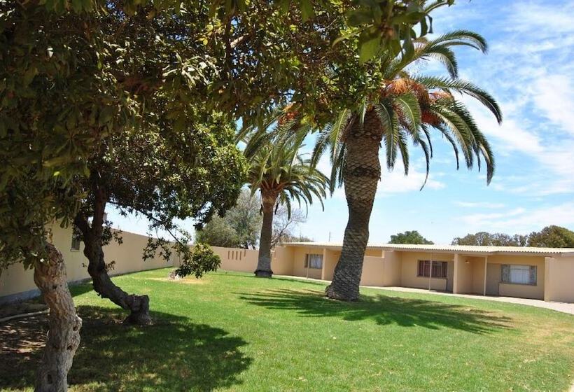 هتل Moonlight Resort