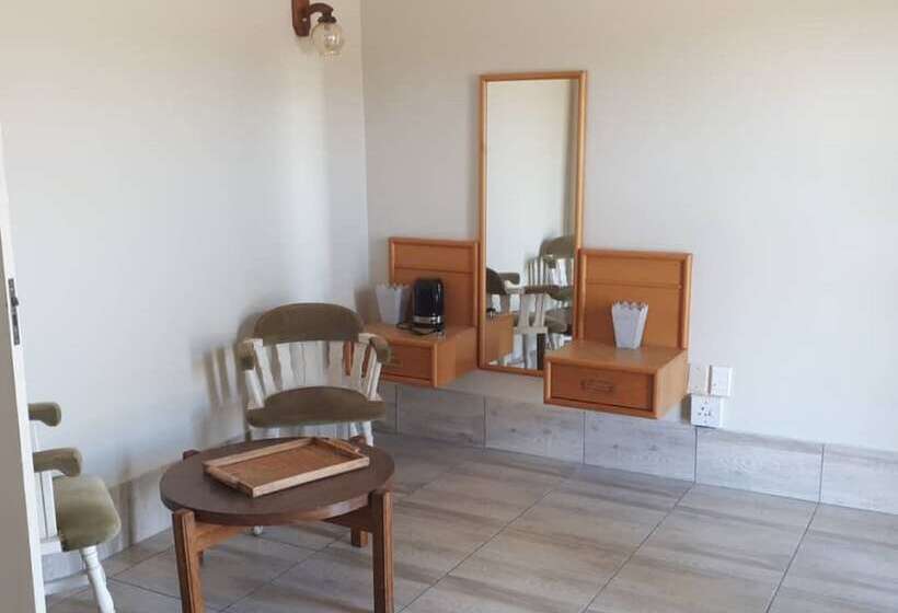 هتل Moonlight Resort