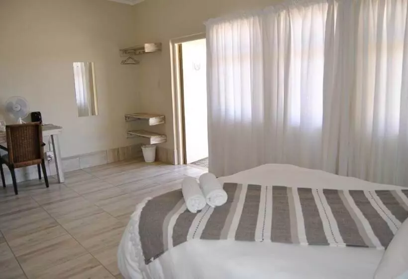 هتل Moonlight Resort