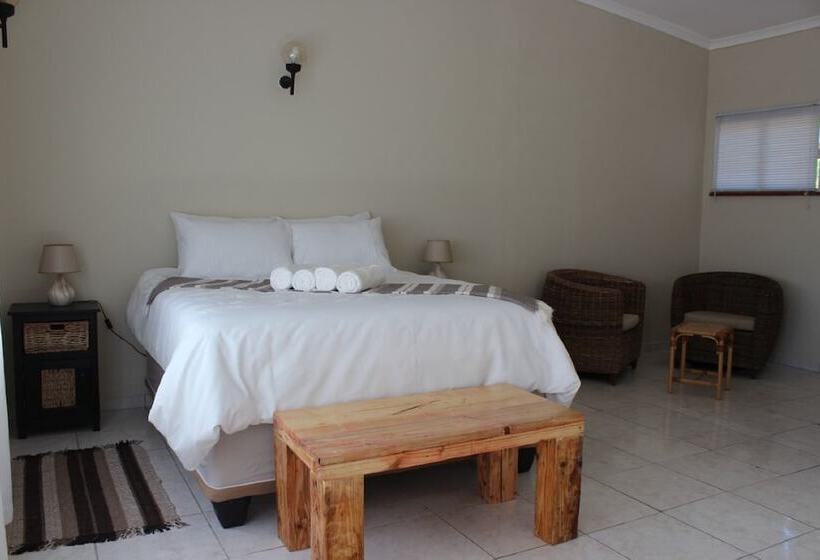 هتل Moonlight Resort