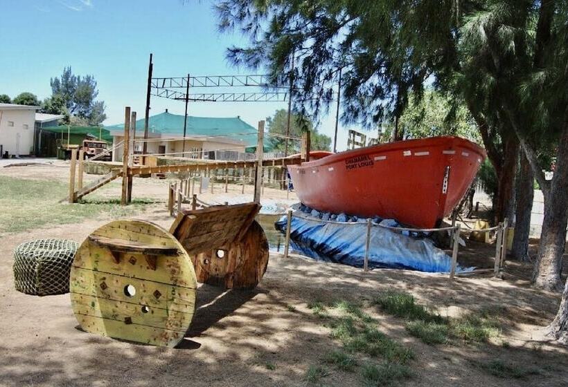 هتل Moonlight Resort