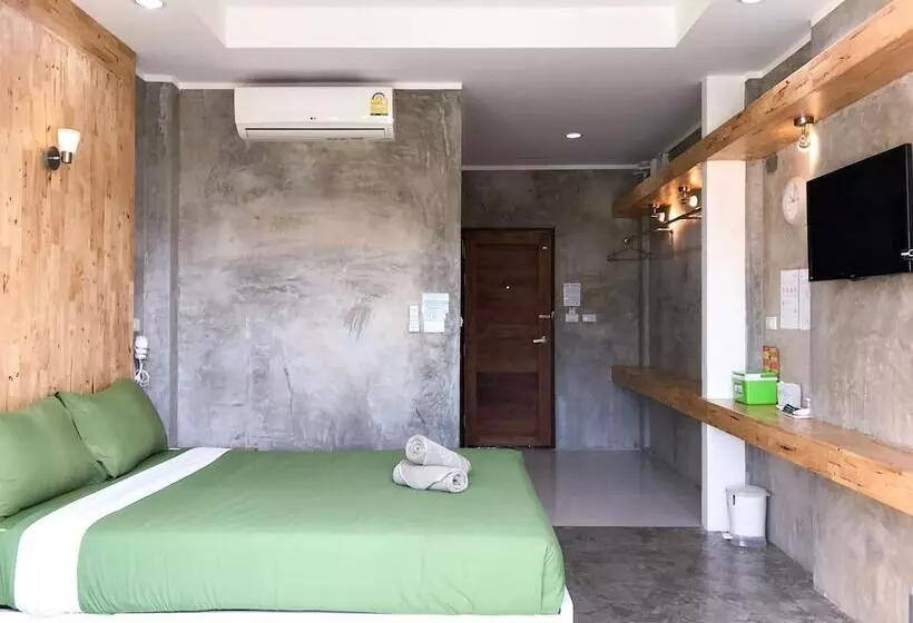 Hotelli Check In Resort Koh Larn