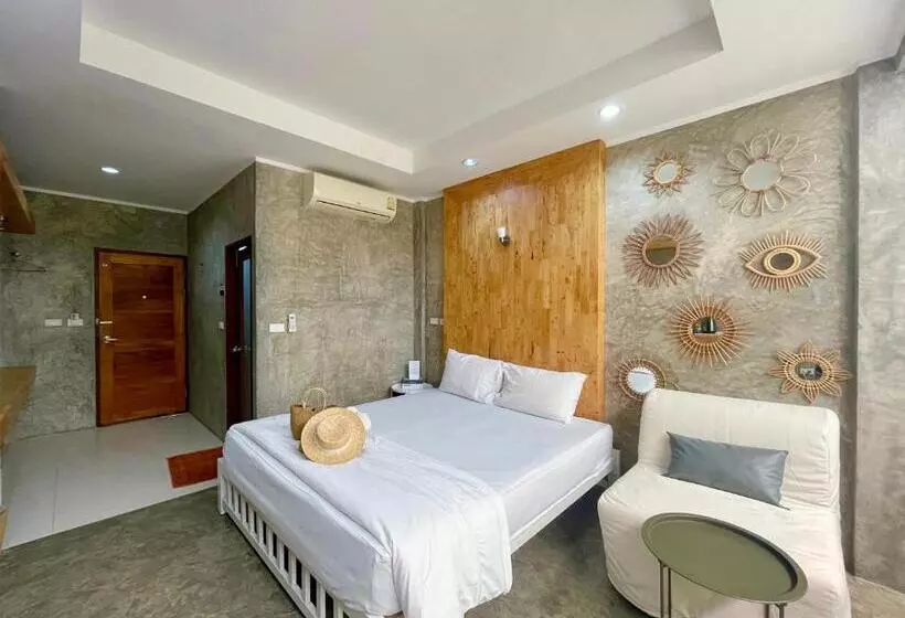 Hotelli Check In Resort Koh Larn